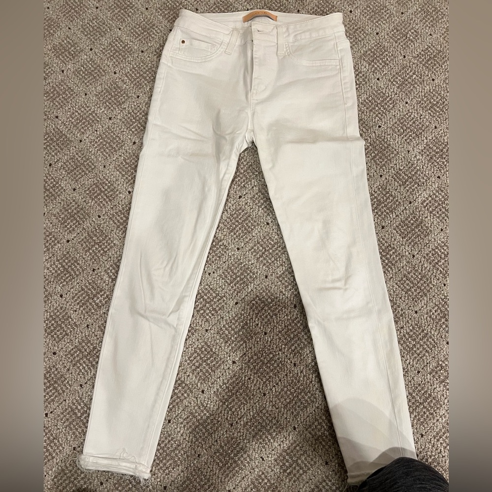 Joe’s white skinny Jean